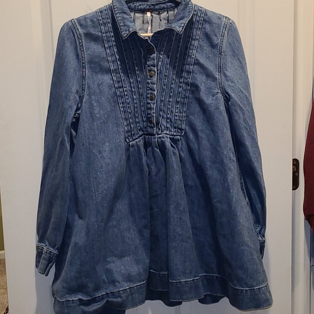 Free People Denim Long Sleeve Top/Jacket